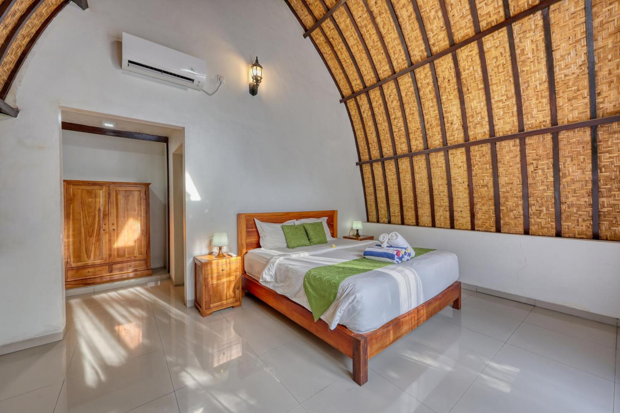 Puri Garden Penida Hotel Sakti Phòng bức ảnh