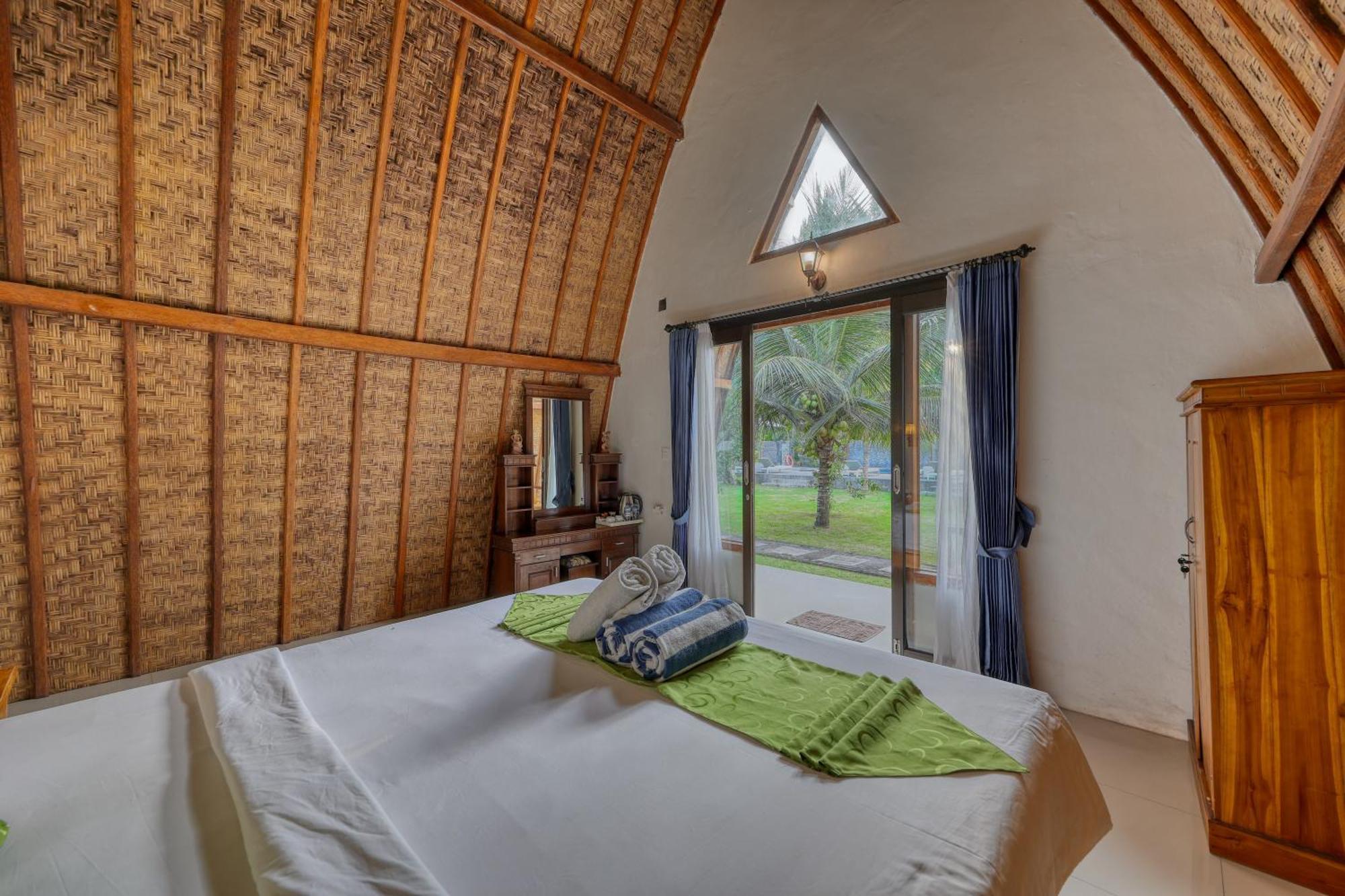 Puri Garden Penida Hotel Sakti Phòng bức ảnh